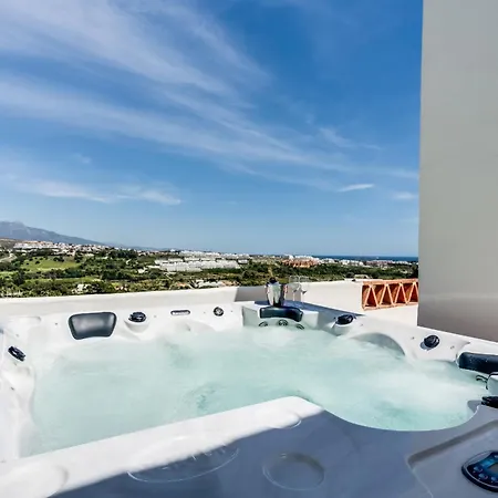Apartman Sea View & Mountain View With Private Jacuzzi - Sunset Golf, *